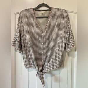 Max Studio Black and Red Patterned V-Neck Blouse